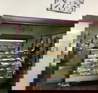 Cafe Royal - Gold Coast Attractions