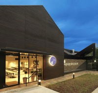 Radius Bar and Grill - Gold Coast Attractions
