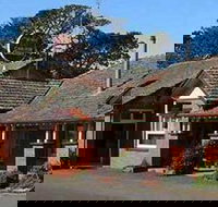 Ti Tree Hotel - Gold Coast Attractions