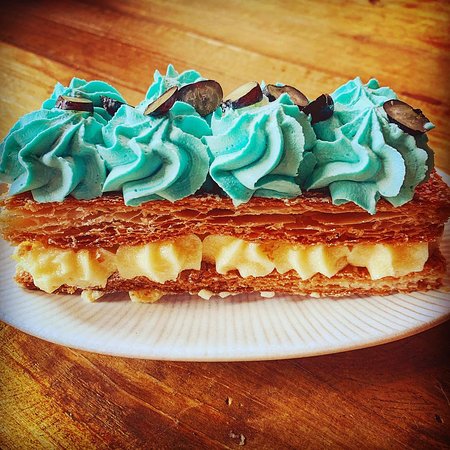 Bakersco - Gold Coast Attractions 0