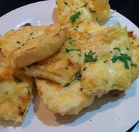 Harry's Grill - Gold Coast Attractions