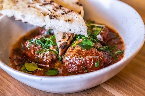 Paddock & Vine - Gold Coast Attractions 0