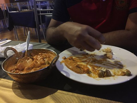 Riverside Indian Restaurant - Gold Coast Attractions 0