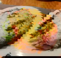 Bomaderry Hotel - Gold Coast Attractions