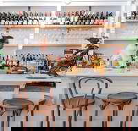 Queen St Eatery  Wine Bar - Gold Coast Attractions