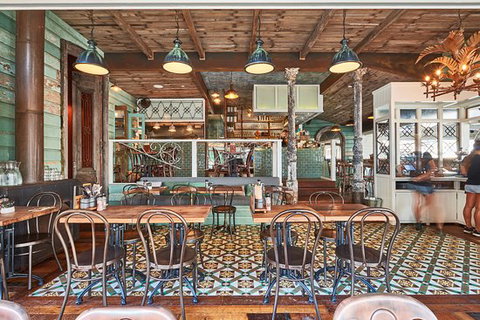 Fresh Byron - Gold Coast Attractions 0