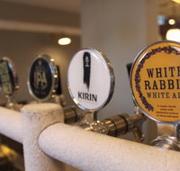 Crossways Hotel - Gold Coast Attractions