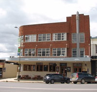 The Alpine Hotel Restaurant Cooma - Gold Coast Attractions