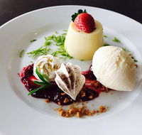 East Fusion Restaurant - Gold Coast Attractions