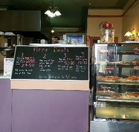 Mal's Pizza Bite - Gold Coast Attractions