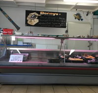 Berny's at Batehaven - Gold Coast Attractions