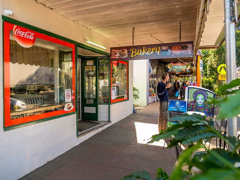 Nimbin Bakery - Gold Coast Attractions 0