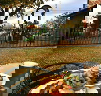 The Riverina Hotel Restaurant - Gold Coast Attractions