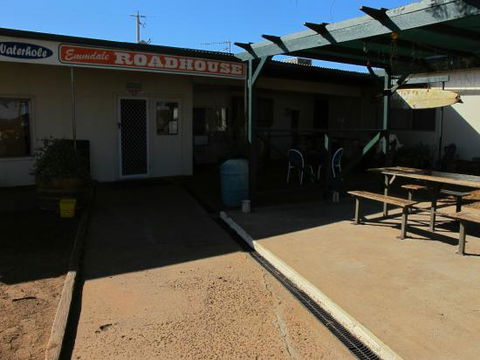 Emmdale Roadhouse - Gold Coast Attractions 0