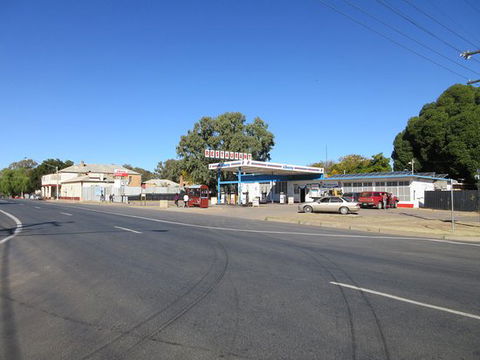 Liberty Road House - Gold Coast Attractions 0