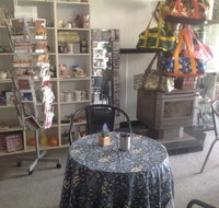 Loz's Coffee and Gifts - Gold Coast Attractions