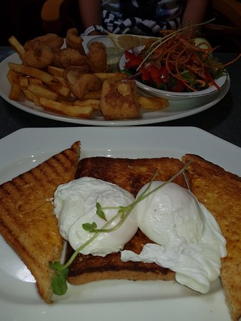 Warrego NT Gold Coast Attractions