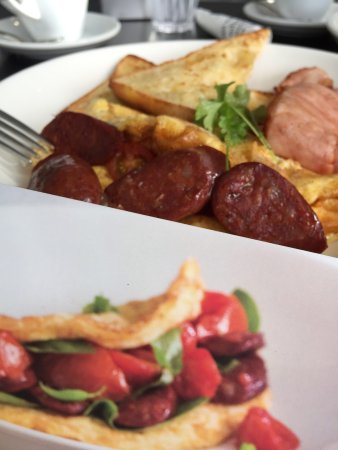 The Coffee Club Canberra Centre - Gold Coast Attractions 0