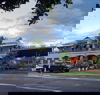 Commercial Hotel Redbank - Gold Coast Attractions