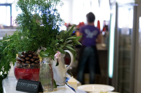 Food Angel Cafe - Gold Coast Attractions 1