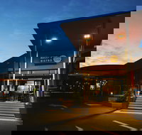 Macey's Bistro - Gold Coast Attractions