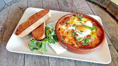 Cafe Aura - Gold Coast Attractions 0