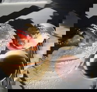 De'la Roma Cafe - Gold Coast Attractions