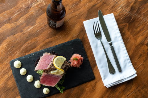 Harry's Restaurant - Gold Coast Attractions 1