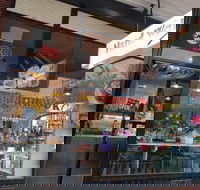 PM's Cafe - Gold Coast Attractions