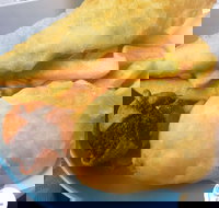 Theo's Fish Bar - Gold Coast Attractions