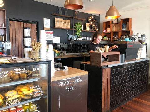 The Rogue & Rascal - Gold Coast Attractions 1
