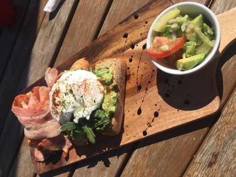 Beachcomber Cafe - Gold Coast Attractions 1