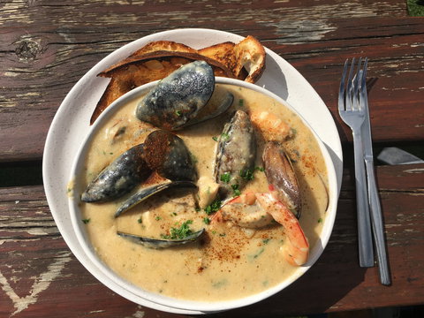 Beachcomber Cafe - Gold Coast Attractions 2