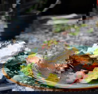 Middle South East - Gold Coast Attractions