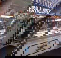 Costi's Famous Fish Co. - Woollahra - Gold Coast Attractions