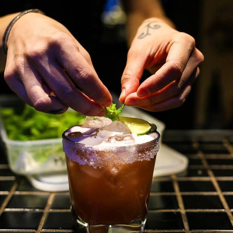 Bottom Of The Heart - Gold Coast Attractions 0