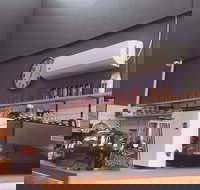 Ground Cafe 619 - Gold Coast Attractions