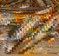 Stelzer Road Supper Club - Gold Coast Attractions