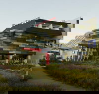 WestWaters Hotel Bistro - Gold Coast Attractions