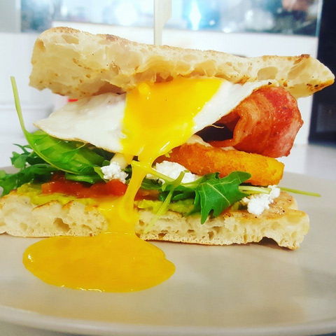 Jakey Boy Cafe - Gold Coast Attractions 0