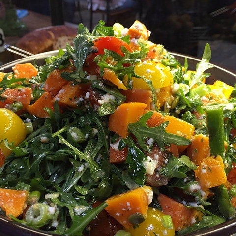 Victoria Hotel - Gold Coast Attractions 0