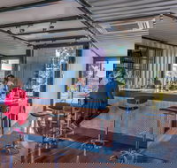 Running Horse Wines - Gold Coast Attractions
