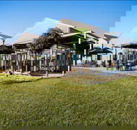 Bunnamagoo Wines - Gold Coast Attractions