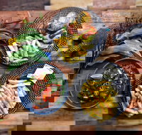 Outback Trek Cafe - Temporarily Closed Due to COVID-19 - Gold Coast Attractions