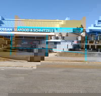 Ardrossan Seafood and Schnitzels - Gold Coast Attractions