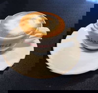 Lunch 168 - Gold Coast Attractions