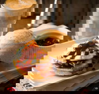 The Coffee Club - Bulimba - Gold Coast Attractions