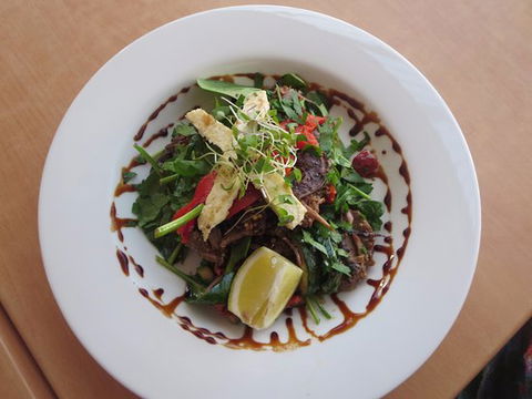 Beach Box Cafe - Gold Coast Attractions 0