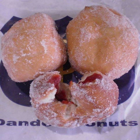 Dandee Donuts - Gold Coast Attractions 0