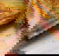 Victoria Road Lunch Bar - Gold Coast Attractions